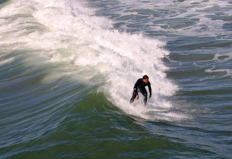 025_Surfing[1]